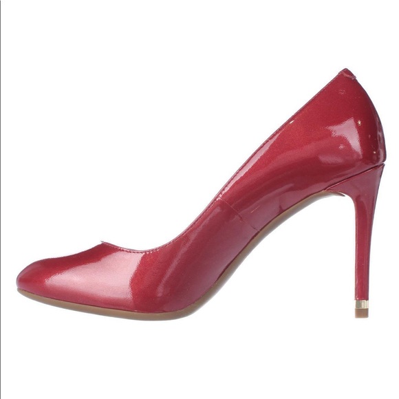 Michael Kors Cherry Red Ashby Flex Pumps Size: 7.5 - Picture 4 of 6